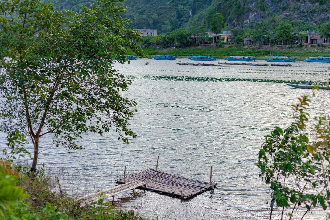 Applebee'S Homestay Фонгня Екстер'єр фото